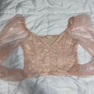 Cropped shirt with mesh sleeves and pearls